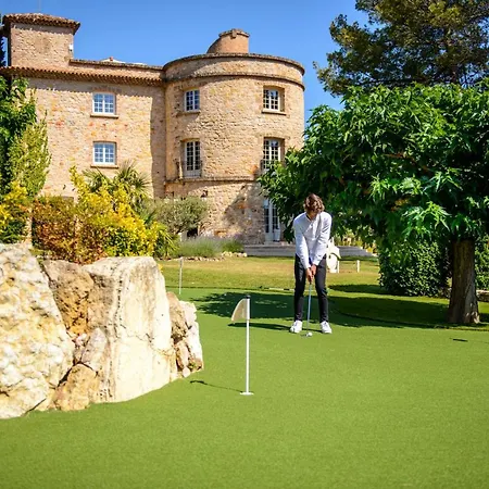 La Bastide De & 4*