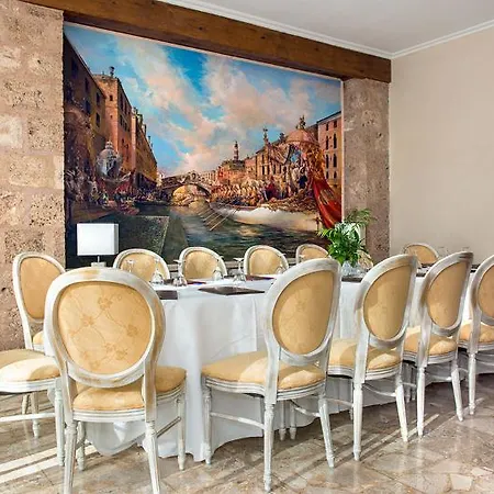 La Bastide De & Hotel
